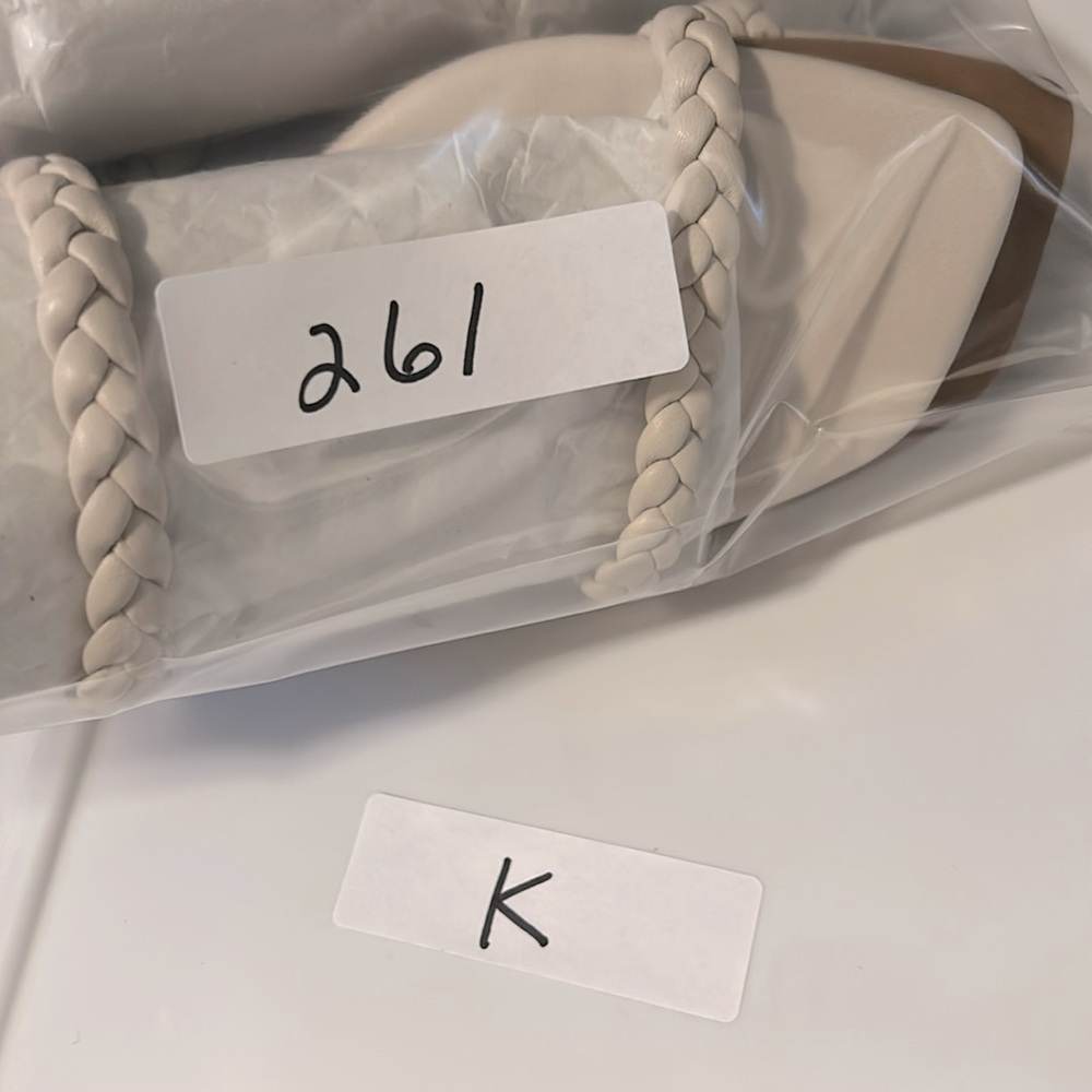 DIBA NEW Jo Vial braided strap white Leather sandal size 8 - Picture 6 of 6